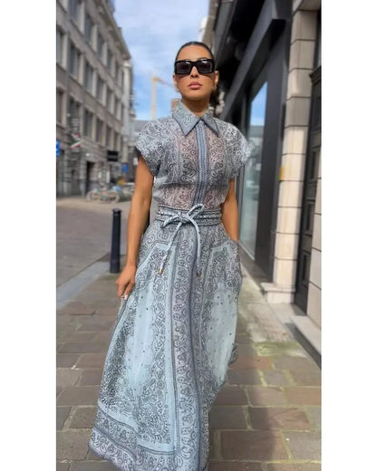 Lara - Lace-up dress