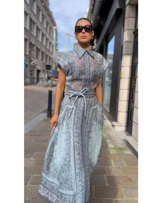 Lara - Lace-up dress